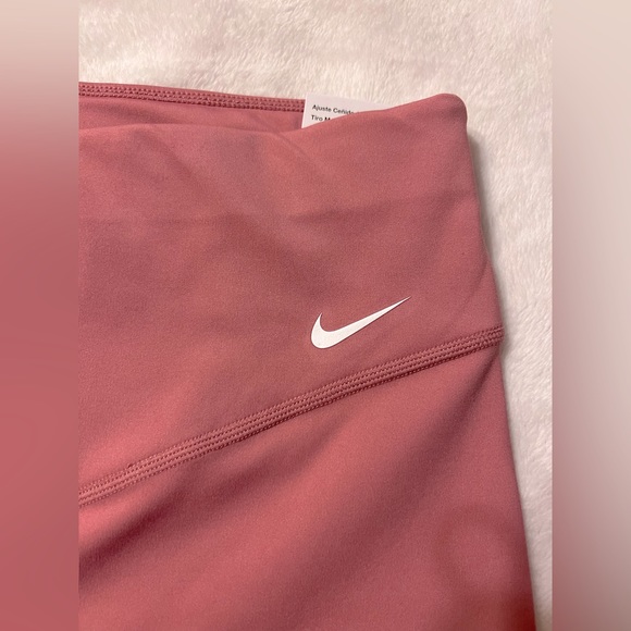 SOLD - Nike Pink Dri-Fit Athletic Yoga Biking Training Shorts - Picture 3 of 11